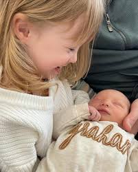 Grayson Adkins (@graysonadkins) • Instagram photos and videos