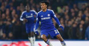 El mediocampista cafetalero firmó un contrato de cinco años y medio con el cuadro de josé mourinho y se mostró feliz por llegar a la premier. Cuadrado Listo Para Triunfar En El Chelsea