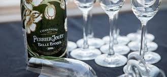 See more ideas about champagne flutes, champagne, champagne glasses. The World S Highest Open Air Champagne Flute A Perrier Jouet Bar