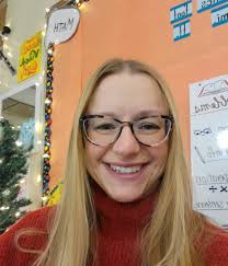 💡Staff Feature of the Week! 💡Each week, we'll feature our staff members  at The Ville who contribute to student's academic success and help shape  their path here at Somerville! This week, it's