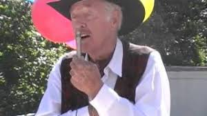 Black Angus Founder Stuart Anderson Comes to Arrowhead Gardens in West  Seattle