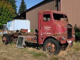 1947 Freightliner Truck Project - Old Truck