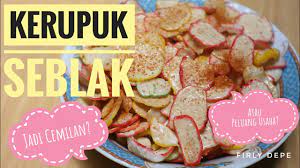 Resep krupuk seblak kering gurih, pedas dan kriuk bhn 1/4 kg krupuk warna warni / 250 gr 3. Cara Membuat Kerupuk Seblak Bantat Enak Dan Bikin Nagih Youtube