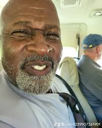 Here's how I would rewrite the post as a loving Facebook post to give a  shout out to the love of your life, Melvin Buckley,