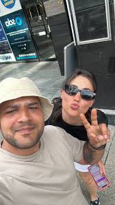 🐴 Friendly Couple Seeking Jobs at Stables! He