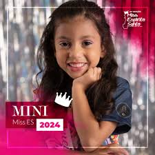 🥰 Tem mais candidatas na categoria Mini! 🩷 É muito charme e beleza...  Confira os nomes das nossas candidatas: Estela Damasceno
