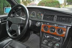 Mercedes W201 190e 2 5l 16 Valve Centre Mercedes Sedan Valve