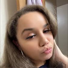 Her Beauty Shines Like the Light😍 #cc #VideoInComments