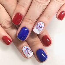 30 Fun Easy Nail Designs To Celebrate Labor Day Patriotic Nails Design Holiday Nails Simple Nail Designs