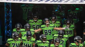 The official source of the latest seahawks headlines, news, videos, photos, tickets, rosters, stats, schedule, and gameday information. Seahawks Moved To Sunday Night Game On King 5 After Raiders Players Potentially Exposed To Covid King5 Com
