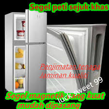 Setiap peti sejuk mempunyai gasket, atau meterai, yang terdiri daripada jalur getah yang bergabung dengan pintu peti sejuk. Pintu Peti Sejuk Rumah Tangga Umum Jalur Getah Jalur Magnet Pintu Meterai Getah Gelang Getah Toshiba Menyokong Penyesuaian Shopee Malaysia