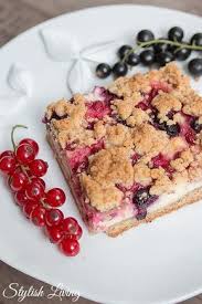 Quark Streuselkuchen Mit Johannisbeeren Und Weisser Schokolade Streusel Kuchen Quark Streuselkuchen Kuchen Und Torten Rezepte