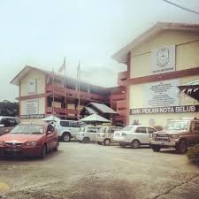 Penyerahan asrama smk pekan ii kota belud oleh puan hajah diyanah abdullah, pegawai daerah kota belud kepada ppdkb tanda tamatnya asrama ini lawatan persediaan buka sekolah mengikut garis panduan pengurusan pembukaan semula sekolah di smk pekan kota belud oleh en. Photos At Smk Pekan Kota Belud 1 Tip