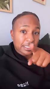 Malcom Hill got pantsed 👖