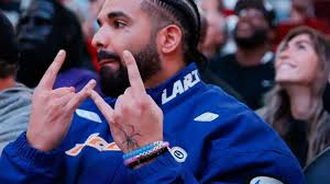 Drake's Dramatic Return to Australia with Anita Max Wynn Tour