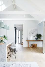 We seldom look to our ceilings for such possibilities; 25 Vaulted Ceiling Ideas With Pros And Cons Digsdigs