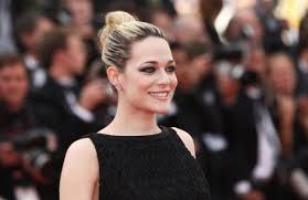 Ho voglia di te, alongside riccardo scamarcio, and paolo sorrentino's third movie the family friend. Laura Chiatti Carriera Vita Privata Instagram Film Marco Bocci