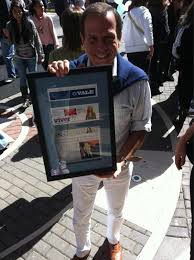 João agripino da costa doria junior commm (são paulo, 16 de dezembro de 1957), mais conhecido como joão doria junior ou, simplesmente, joão doria, é um empresário, jornalista, publicitário e político brasileiro, filiado ao partido da social democracia brasileira (psdb). Joao Doria On Twitter Grande Abraco A Colunista Suzane Rodrigues O Vale E Obrigado Pelo Presente Http T Co Su37nqno