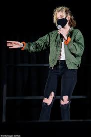 Check spelling or type a new query. Kristen Stewart Alison Brie And Aubrey Plaza Lead The Glamor At The Happiest Season Premiere