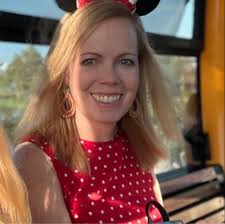 What is the best app to use for guide to Road to Hana?