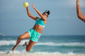 Congratulations to @dhb_beachhandball @dhfbeach and @rfebalonmano for great performances! Beachhandball Hb500b Grosse 1 Gelb Atorka Decathlon Osterreich
