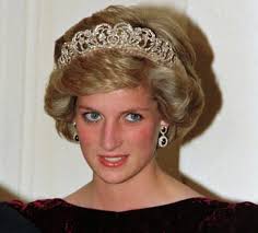 Diana, vương phi xứ wales (diana frances spencer; Cong NÆ°Æ¡ng Diana Tá»«ng Chan Äƒn 5 Láº§n Muá»'n Tá»± Tá»­ Vi Ä'au Khá»• Hon Nhan