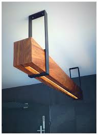 Coole Holzlampe Mit Ganz Einfachen Mitteln Genial Led Beleuchtung Beleuchtung Holzdesign
