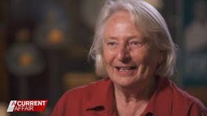 Historical clues reveal story behind cricket bat mystery from Australia's  best women cricket player