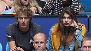 Brenda patea, bạn gái của tay vợt alexander zverev, lớn hơn anh 4 tuổi, là người mẫu tại đức. Alexander Zverev Ex Freundin Olga Sharypova Spricht Von Selbstmordversuch