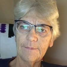 Wanda Whitman's Instagram, Twitter & Facebook