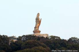 台中市太平區龍奉宮 普陀山 南海普陀菩薩 南海古佛 進院朝拜 108年普陀山 不肯去觀音院 台中市太平區龍奉宫 普陀山 委員及善男信女超過60多人 熱 places to visit landmarks visiting