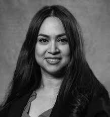 Amelia Kraft's Instagram, Twitter & Facebook