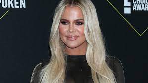 Khloe kardashian helps plug sister kim's skims sleepwear line. Khloe Kardashian Zu Viele Beauty Eingriffe In Video Konferenz Kaum Noch Zu Erkennen