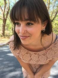 Tara Truitt's Instagram, Twitter & Facebook