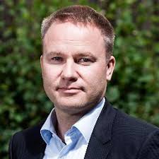 * etablerte senter for internasjonal og strategisk analyse i 2012. Helge Luras Helgeluras Twitter