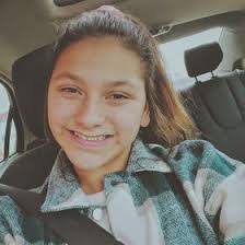 Emily Lagrange's Instagram, Twitter & Facebook