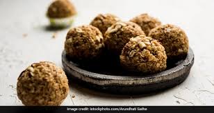 5 easy ladoo (laddu) recipes | diwali sweets recipes. Winter Diet Quick And Easy 3 Ingredient Dates And Nut Ladoo Recipe For Winter Cravings Ndtv Food