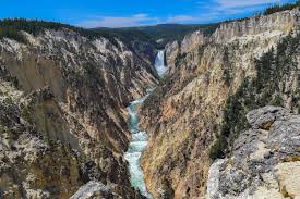 Getyourguide.com has been visited by 100k+ users in the past month Earth Upper Falls Yellowstone National Park Imgur