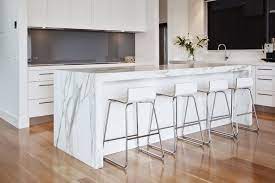 Calacatta Quartz Quantum Quartz Island Benchtop With Mitred Apron Edging And Waterfall Kitchen Marble Home Kitchens Kitchen Renovation