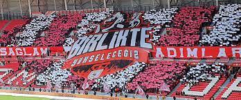 Samsunspor taraftarlar birlikteliği bugün ortak bir basın açıklaması yaparak teknik direktör alpay özalan'ın en erken bir biçimde. Digiturk Un Samsunspor Taraftarlarina Ozel Kampanyalari