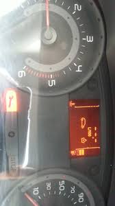Clio Iii Ariza Isigi