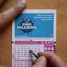 See all the uk euromillions and millionaire maker raffle results. Euromillions Results And Draw Live Winning Lottery Numbers On Tuesday May 18 Manchester Evening News