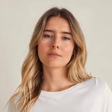 Molly Belcher (@MollyBelcher12)