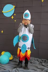 Den passenden helm finden sie in unserer rubrik hüte. Raketenkostum Gratis Nahanleitung Und Schnittmuster Kinderkostum Selber Machen Kostum Selber Machen Kind Raum Kostume