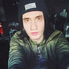 Denis Stoff