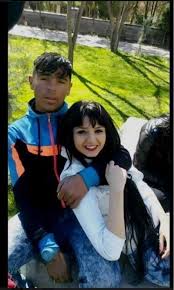 Benim ihtiyaçlarıma duyarlı, elimi tutan, köpekleri ve dondurmayı seven, çocuk isteyen ve iyi aileden gelen erkektir falan. Keko Olmak Nedir 1020271 Dio