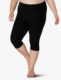 Don't know about you, but we're feeling a real connection here. 13 Best Plus Size Yoga Pants And Leggings For 2021