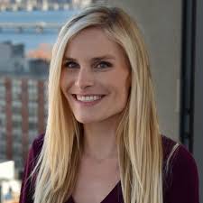 Heather Hook's Instagram, Twitter & Facebook