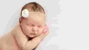 Feb 23, 2018 · memberikan nama untuk anak perempuan dengan arti dan makna yang bagus. Nama Anak Perempuan Indonesia Dan Artinya Yang Indah