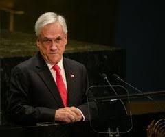 .al presidente piñera, pese a que determinaron que infringió la normativa sanitaria vigente durante la pandemia, al pasearse y fotografiarse sin utilizar mascarilla en una playa del sector cachagua. El Presidente De Chile Sebastian Pinera Se Autodenunciara Por Pasear Sin Mascarilla En La Playa El Fin De Semana